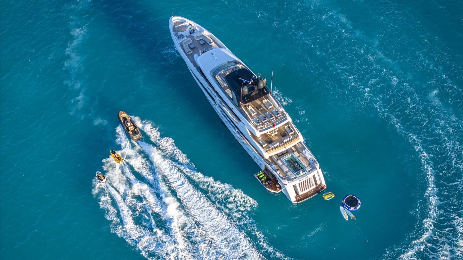 Charter Yacht SEVEN SINS - Sanlorenzo 52 Steel - 5 Cabins - Monaco - Cannes - St Tropez - Nice - Antibes - French Riviera
