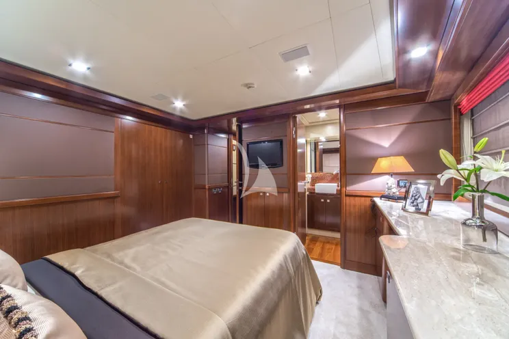 Charter Yacht SEVENTH SENSE - Ferretti 33m - 5 Cabins - Rogoznica - Split - Dubrovnik - Hvar - Croatia