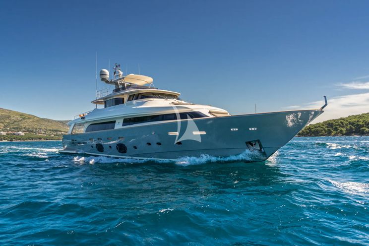 Charter Yacht SEVENTH SENSE - Ferretti 33m - 5 Cabins - Rogoznica - Split - Dubrovnik - Hvar - Croatia
