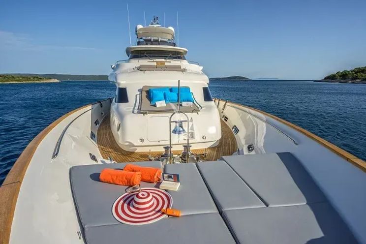 Charter Yacht SEVENTH SENSE - Ferretti 33m - 5 Cabins - Rogoznica - Split - Dubrovnik - Hvar - Croatia