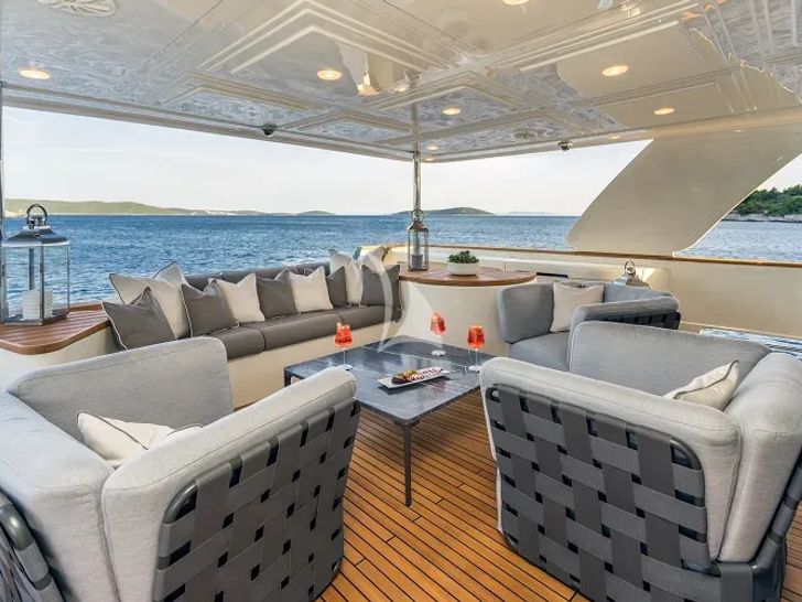 SEVENTH SENSE Ferretti 33m - main aft deck SEVENTH SENSE Ferretti 33m - main aft deck