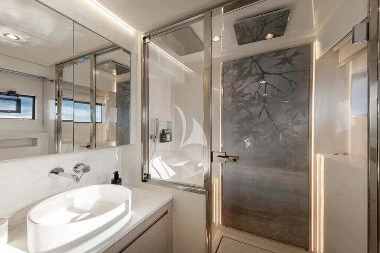 Charter Yacht SILENT GRACE - Silent Yacht 62 - 4 Cabins - Cannes - Monaco - St Tropez