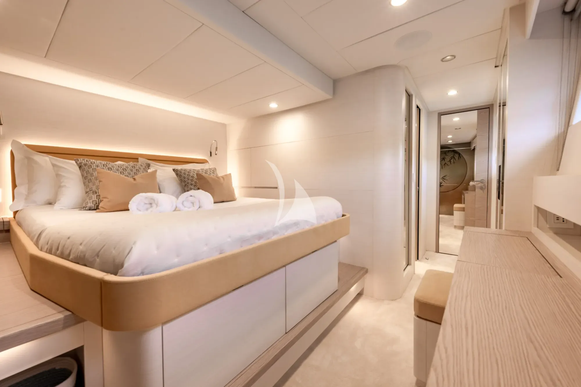 Charter Yacht SILENT GRACE - Silent Yacht 62 - 4 Cabins - Cannes - Monaco - St Tropez
