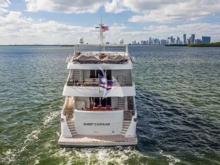 WORLD IAG 39m - aft shot cruising WORLD IAG 39m - aft shot cruising