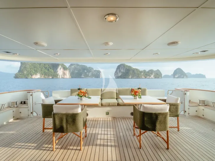 SILENTWORLD Astilleros Cies Oassive 39m - main aft deck SILENTWORLD Astilleros Cies Oassive 39m - main aft deck