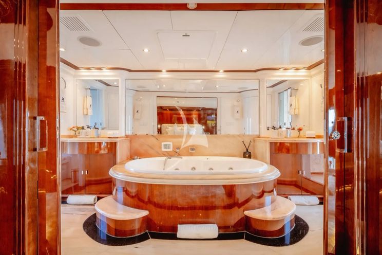 Charter Yacht SILENTWORLD - Astilleros Cies Oassive 39m - 5 Cabins - Phuket - Phang Nga Bay - Phi Phi Islands - Thailand