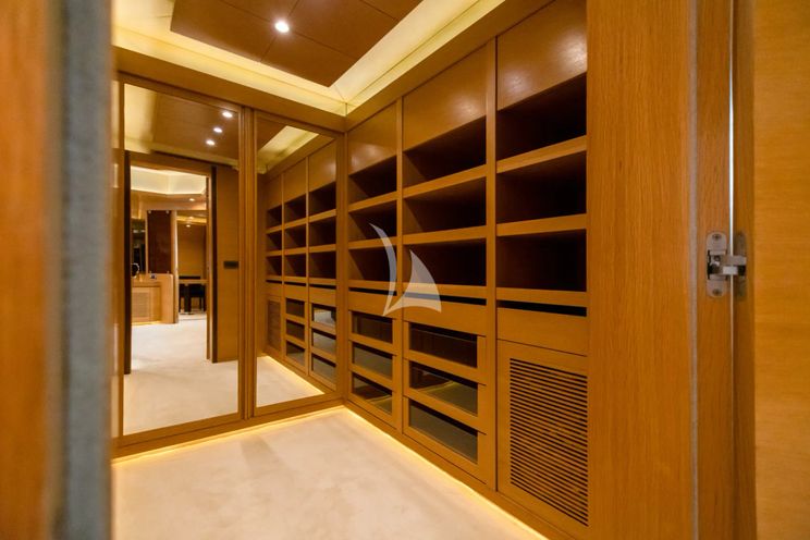 Charter Yacht SILENT WORLD - IAG 39m - 6 Cabins - Split - Dubrovnik - Hvar - Croatia