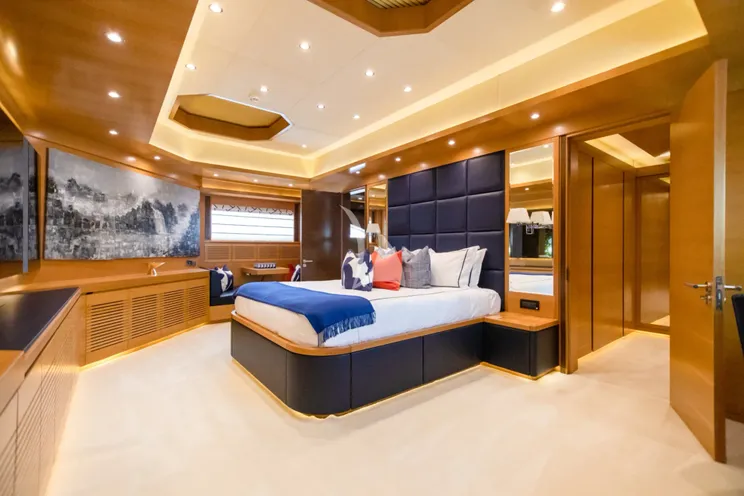 Charter Yacht SILENT WORLD - IAG 39m - 6 Cabins - Split - Dubrovnik - Hvar - Croatia