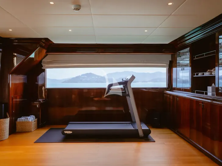SILENTWORLD Astilleros Cies Oassive 39m - treadmill SILENTWORLD Astilleros Cies Oassive 39m - treadmill