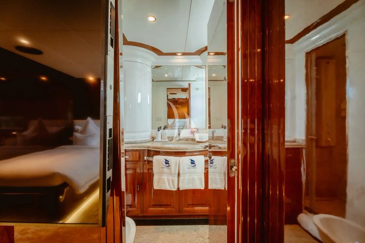 Charter Yacht SILENTWORLD - Astilleros Cies Oassive 39m - 5 Cabins - Phuket - Phang Nga Bay - Phi Phi Islands - Thailand