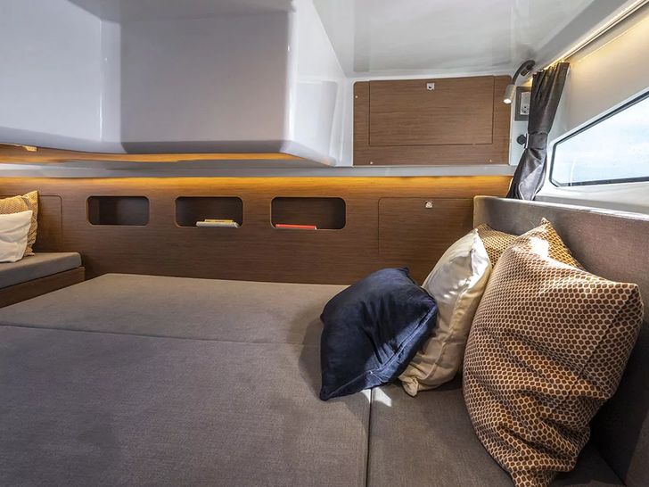 SILVER FOX Beneteau Antares 11 Fly - cabin 2 SILVER FOX Beneteau Antares 11 Fly - cabin 2