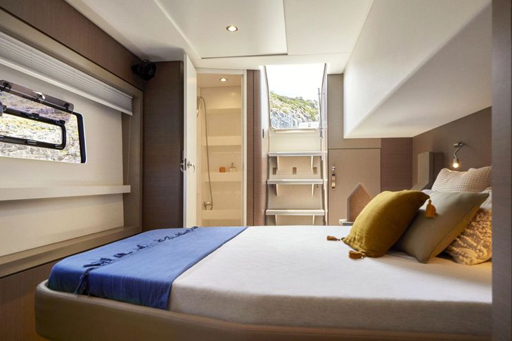 Charter Yacht SILVER WATERS - Bali 4.4 - 6 Cabins - Skiathos - Volos - Mykonos - Paros - Greece