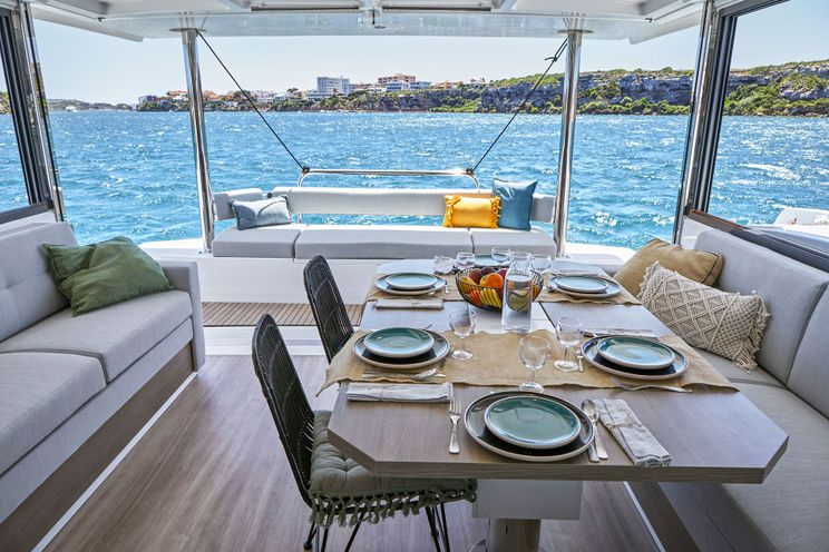 Charter Yacht SILVER WATERS - Bali 4.4 - 6 Cabins - Skiathos - Volos - Mykonos - Paros - Greece