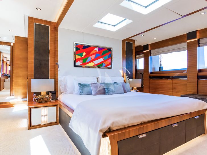 SILVER WIND ISA 140 - master cabin SILVER WIND ISA 140 - master cabin