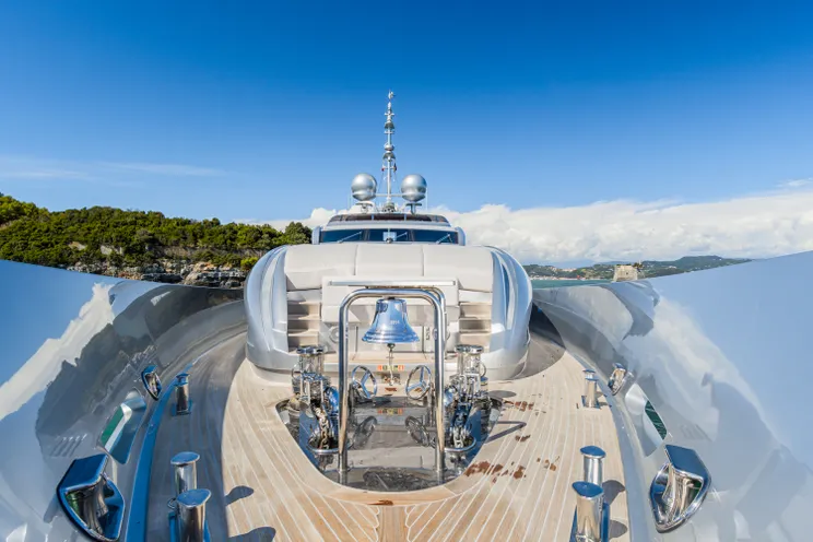 Charter Yacht SILVER WIND - ISA 140 - 5 Cabins - Cannes - St Tropez - Nice - Monaco - French Riviera
