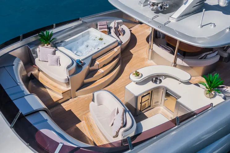 Charter Yacht SILVER WIND - ISA 140 - 5 Cabins - Cannes - St Tropez - Nice - Monaco - French Riviera