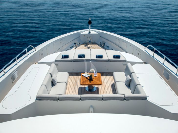 SIROCCO Heesen 47m Bow SIROCCO Heesen 47m Bow