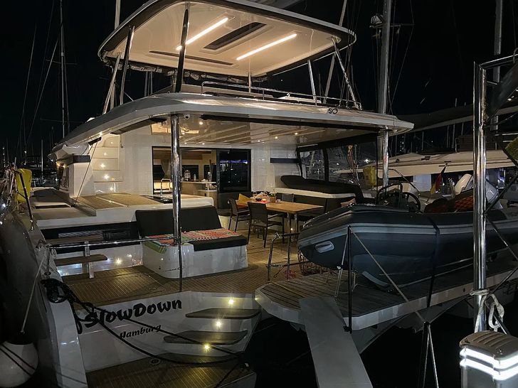 SLOW DOWN Lagoon 55 aft deck