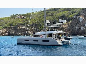 SLOW DOWN - Lagoon 55 - 5 Cabins - Palma - Mallorca - Ibiza - Menorca - Balearics - Spain SLOW DOWN - Lagoon 55 - 5 Cabins - Palma - Mallorca - Ibiza - Menorca - Balearics - Spain