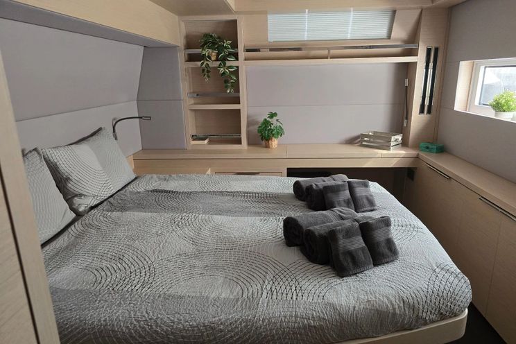 Charter Yacht EMILIA - Lagoon 55 - 5 Cabins - Mallorca - Palma - Ibiza - Balearics - Spain