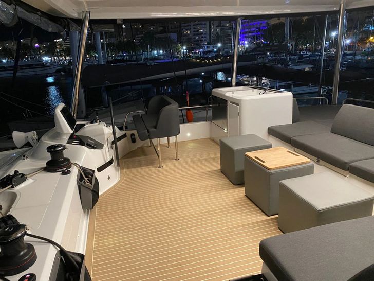 EMILIA Lagoon 55 - flybridge EMILIA Lagoon 55 - flybridge