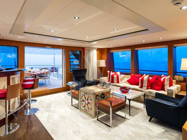 SNOWBIRD Hakvoort 39 Main Salon2 SNOWBIRD Hakvoort 39 Main Salon2