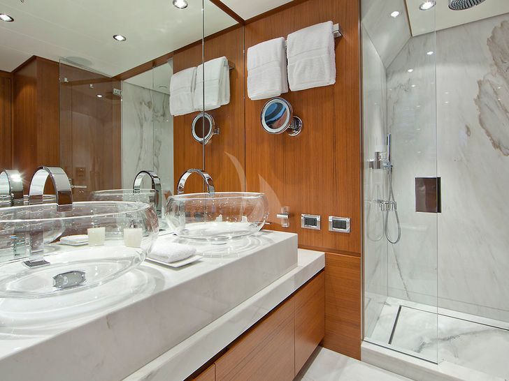 SNOWBIRD Hakvoort 39 VIP Ensuite