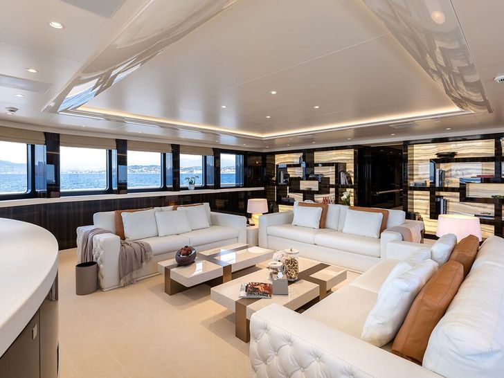 SOARING Abeking Rasmussen 68m library