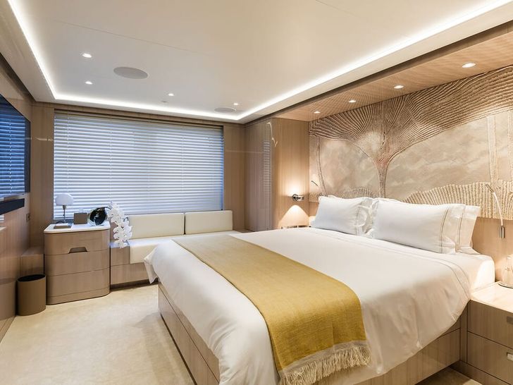 SOARING Abeking Rasmussen 68m main deck VIP cabin