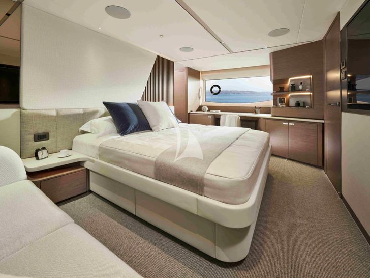 SOHAZ IV Princess Y72 - master cabin SOHAZ IV Princess Y72 - master cabin