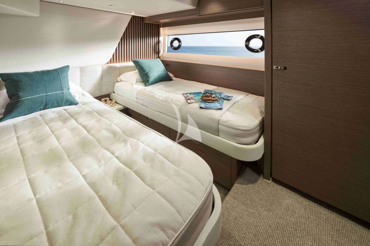 Charter Yacht SOHAZ IV - Princess Y72 - 4 Cabins - Palma - Mallorca - Ibiza - Balearics - Spain