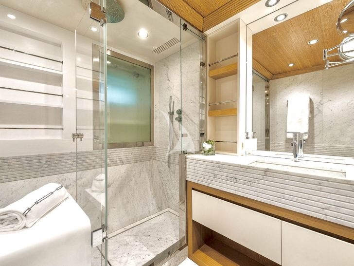 SOLAFIDE Benetti 52m - VIP cabin 1 shower area SOLAFIDE Benetti 52m - VIP cabin 1 shower area