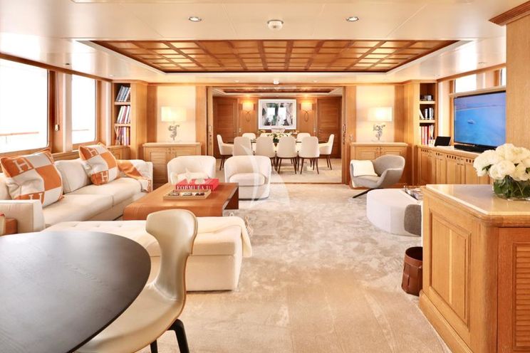 Charter Yacht SOLAFIDE - Bennetti 52m - 6 Cabins - Cannes - Monaco - St. Tropez - French Riviera