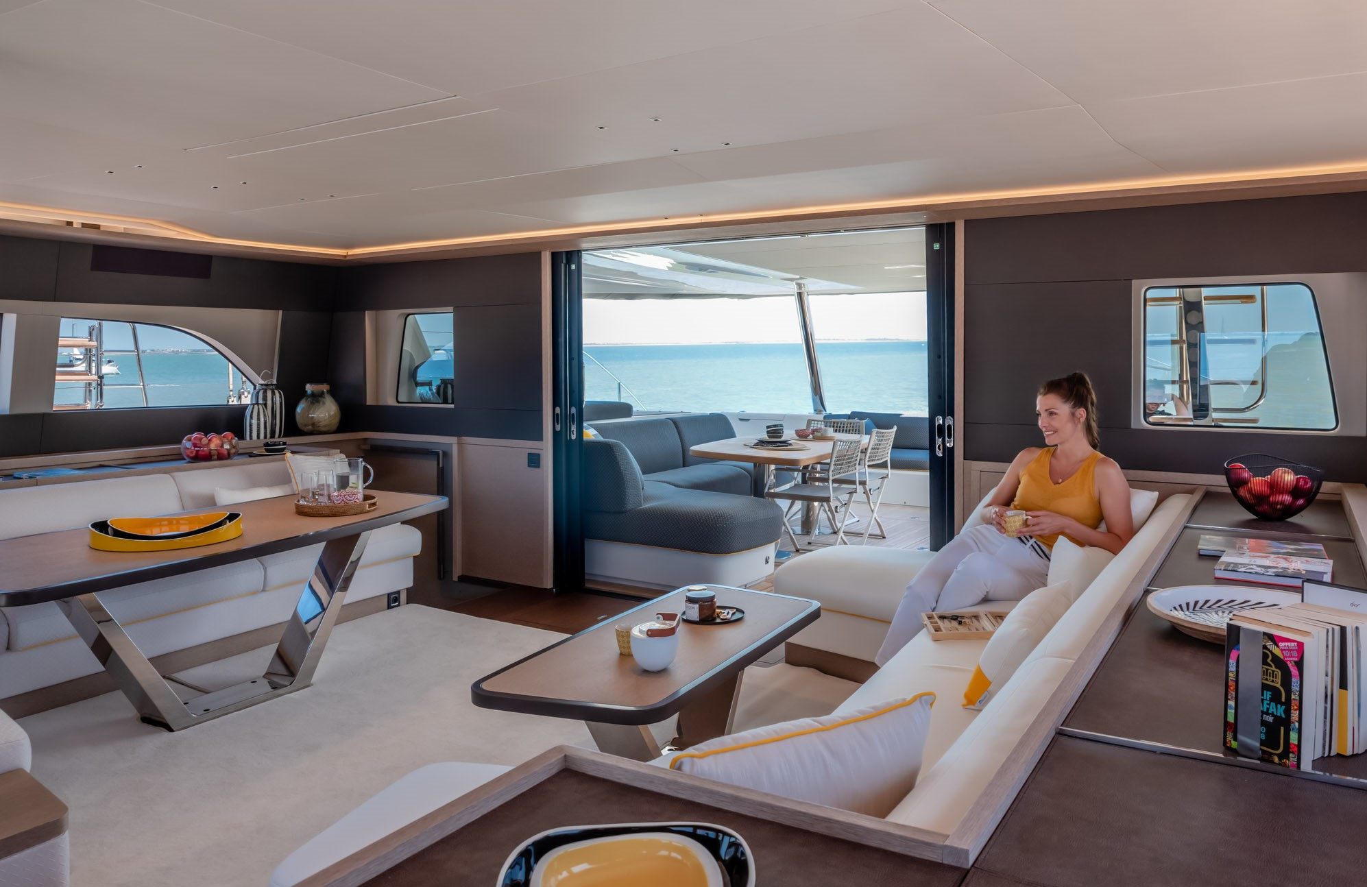 SOLEANIS III Lagoon 65 Amalfi Coast Saloon