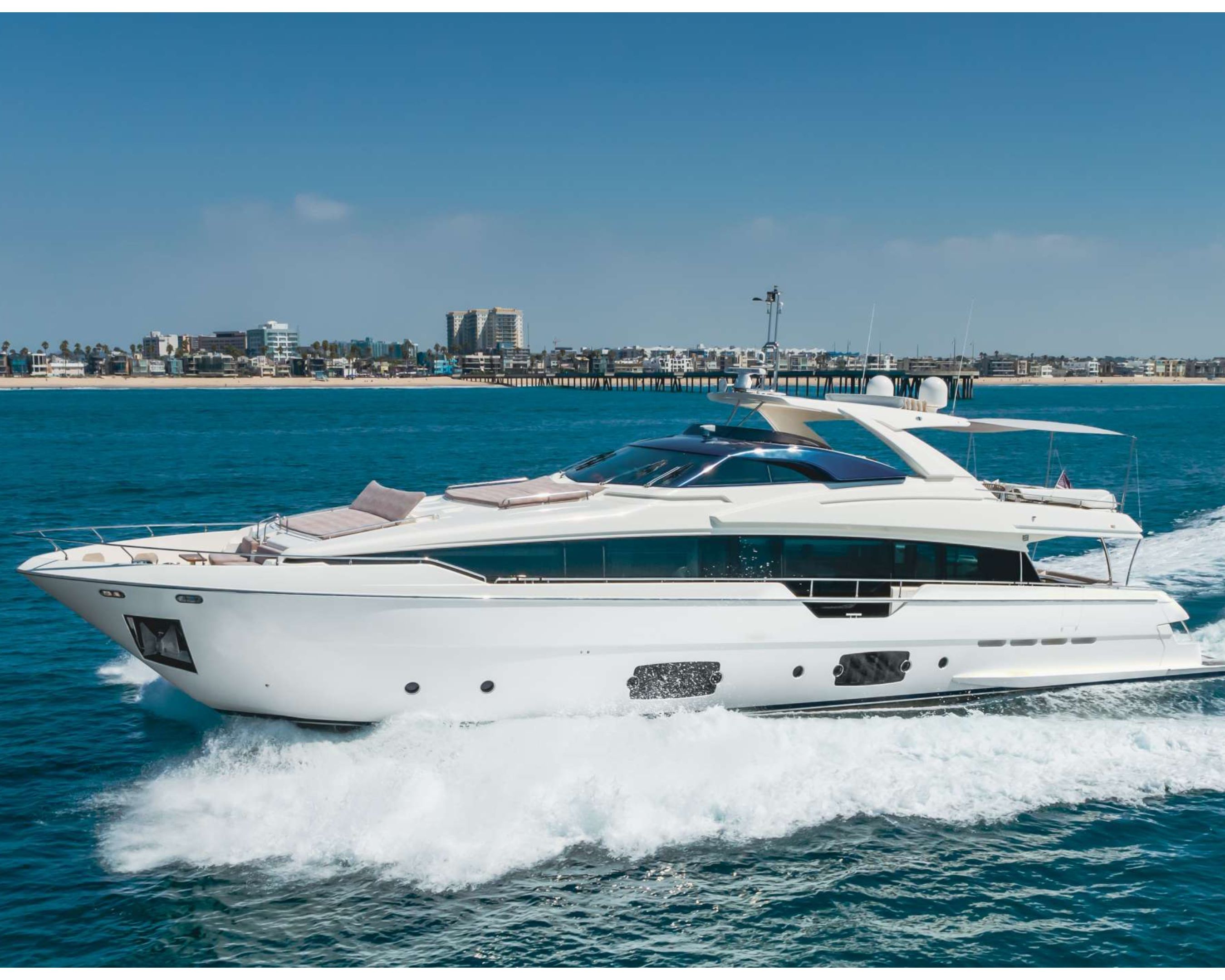 SOL SHINE - Ferretti 960 - 5 Cabins - Nassau - Exumas - Bahamas