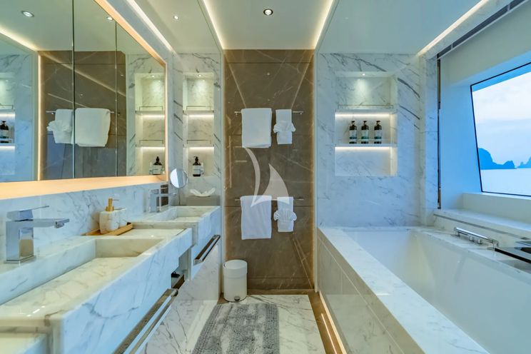 Charter Yacht SONG OF SONGS - Heysea 139 - 6 Cabins - Phang Nga Bay - Similan Islands - Phi Phi Islands - Phuket - Thailand