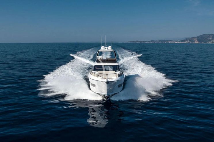 Charter Yacht SONIC - Ferretti 670 - 3 Cabins - Golfe Juan - Cannes - St Tropez - Nice - Antibes - Monaco - French Riviera