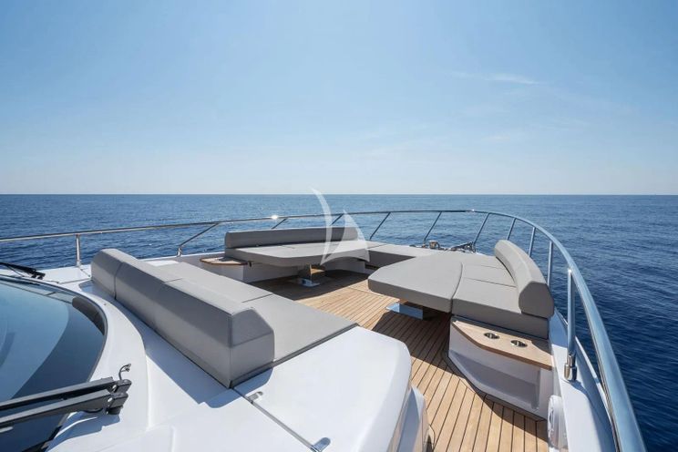 Charter Yacht SONIC - Ferretti 670 - 3 Cabins - Golfe Juan - Cannes - St Tropez - Nice - Antibes - Monaco - French Riviera