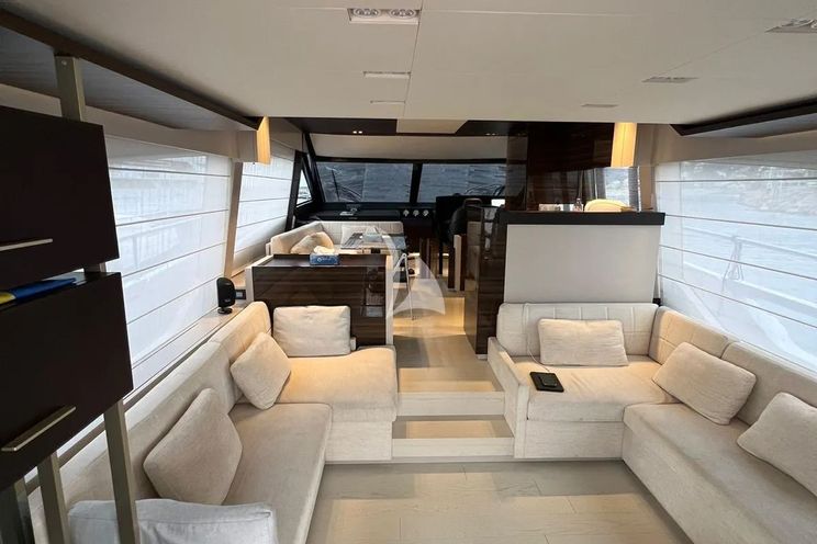 Charter Yacht SONIC - Ferretti 670 - 3 Cabins - Golfe Juan - Cannes - St Tropez - Nice - Antibes - Monaco - French Riviera