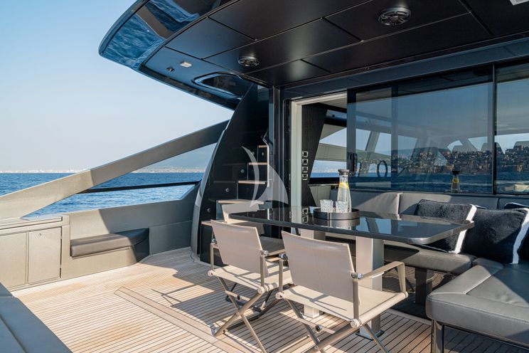 Charter Yacht SOPHIA - Pershing 9X - 4 Cabins - Naples - Capri - Positano - Amalfi Coast - Italy