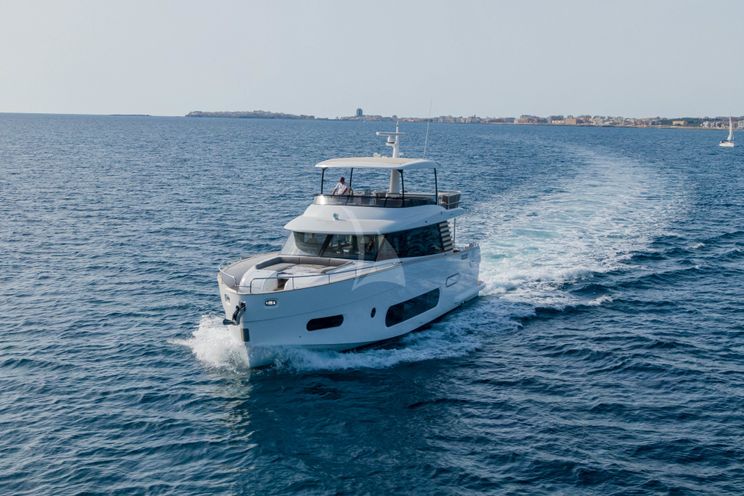 Charter Yacht SOUL - Azimut Magellano 66 - 3 Cabins - Naples - Amalfi - Portofino - Sorrento - Capri