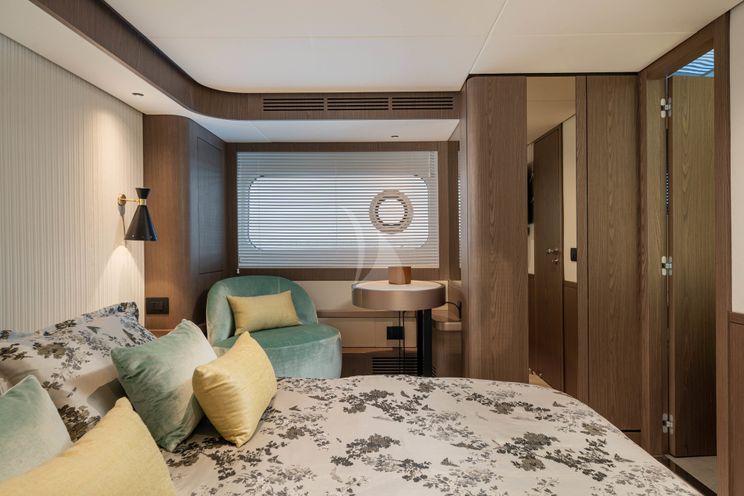Charter Yacht SOUL - Azimut Magellano 66 - 3 Cabins - Naples - Amalfi - Portofino - Sorrento - Capri