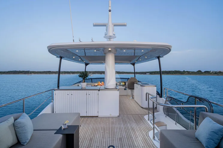 Charter Yacht SOUL - Azimut Magellano 66 - 3 Cabins - Naples - Amalfi - Portofino - Sorrento - Capri