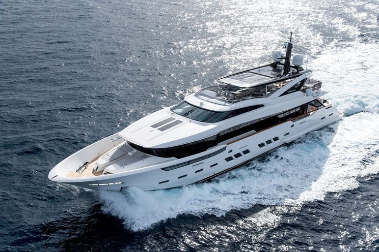 Charter Yacht SOULMATE - Dreamline 34m - 5 Cabins - Amalfi Coas t- St Tropez - Naples - Sicily - Monaco - Cannes- Sardinia