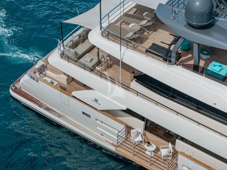 SOUTH Ferretti Custom Line Navetta 33 - aft shot SOUTH Ferretti Custom Line Navetta 33 - aft shot