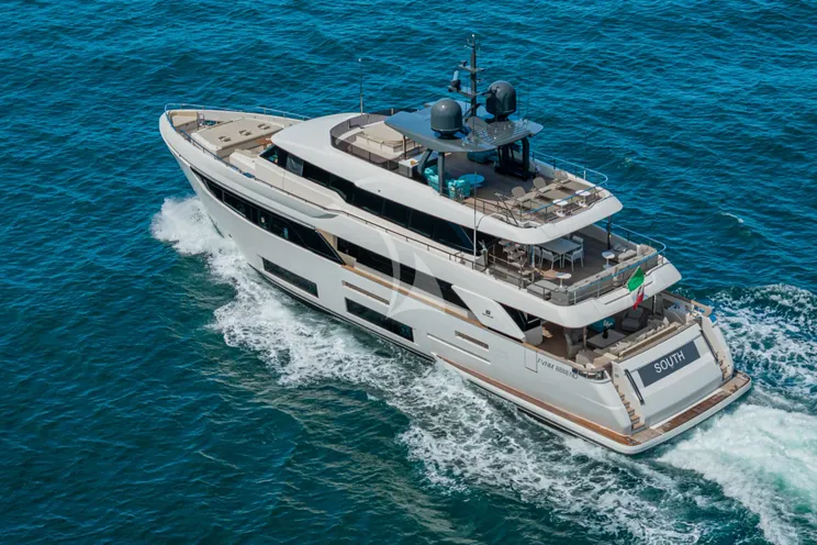 Charter Yacht SOUTH - Ferretti Custom Line Navetta 33 - 5 Cabins - Naples - Capri - Positano - Amalfi Coast