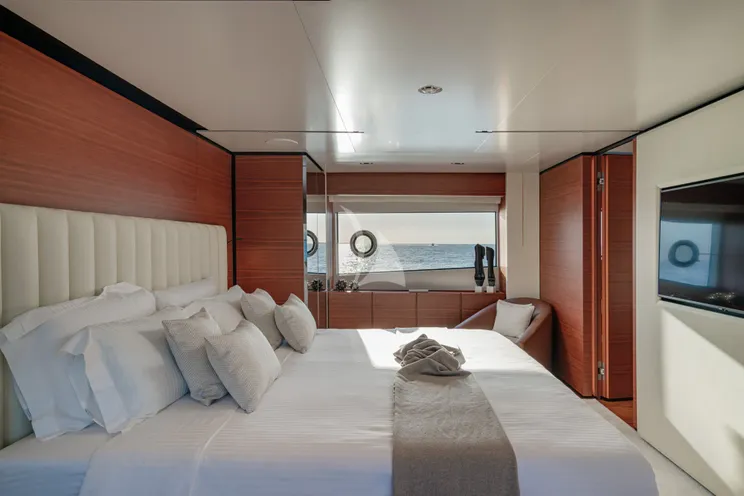 Charter Yacht SOUTH - Ferretti Custom Line Navetta 33 - 5 Cabins - Naples - Capri - Positano - Amalfi Coast