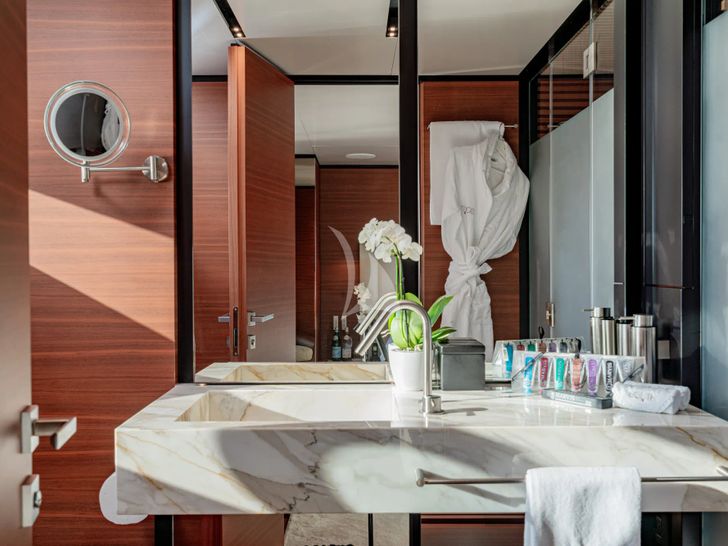 SOUTH Ferretti Custom Line Navetta 33 - master cabin vanity unit SOUTH Ferretti Custom Line Navetta 33 - master cabin vanity unit