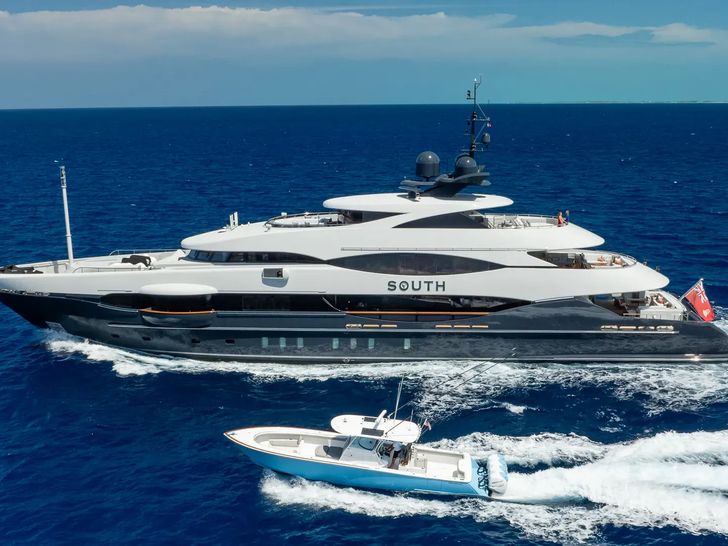 SOUTH Heesen 55m cruising with the tender SOUTH Heesen 55m cruising with the tender