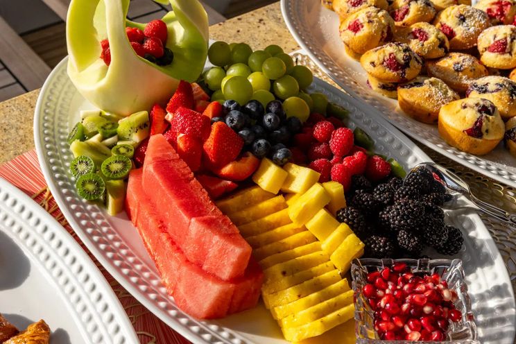 Charter Yacht SOUTH - Heesen 55m - 6 Cabins - Nassau - Exumas - Bahamas